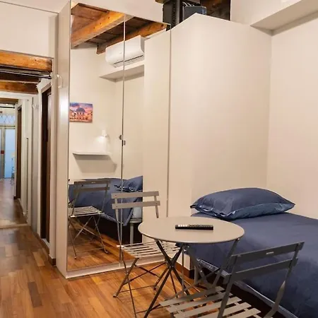 In Centro A Brescia:la Piccola House Appartamento